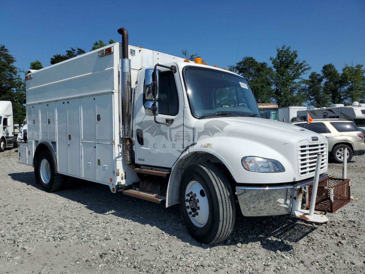 Freightliner Business Class M2 106 MEDIUM DUTY 7.2L  6 2006