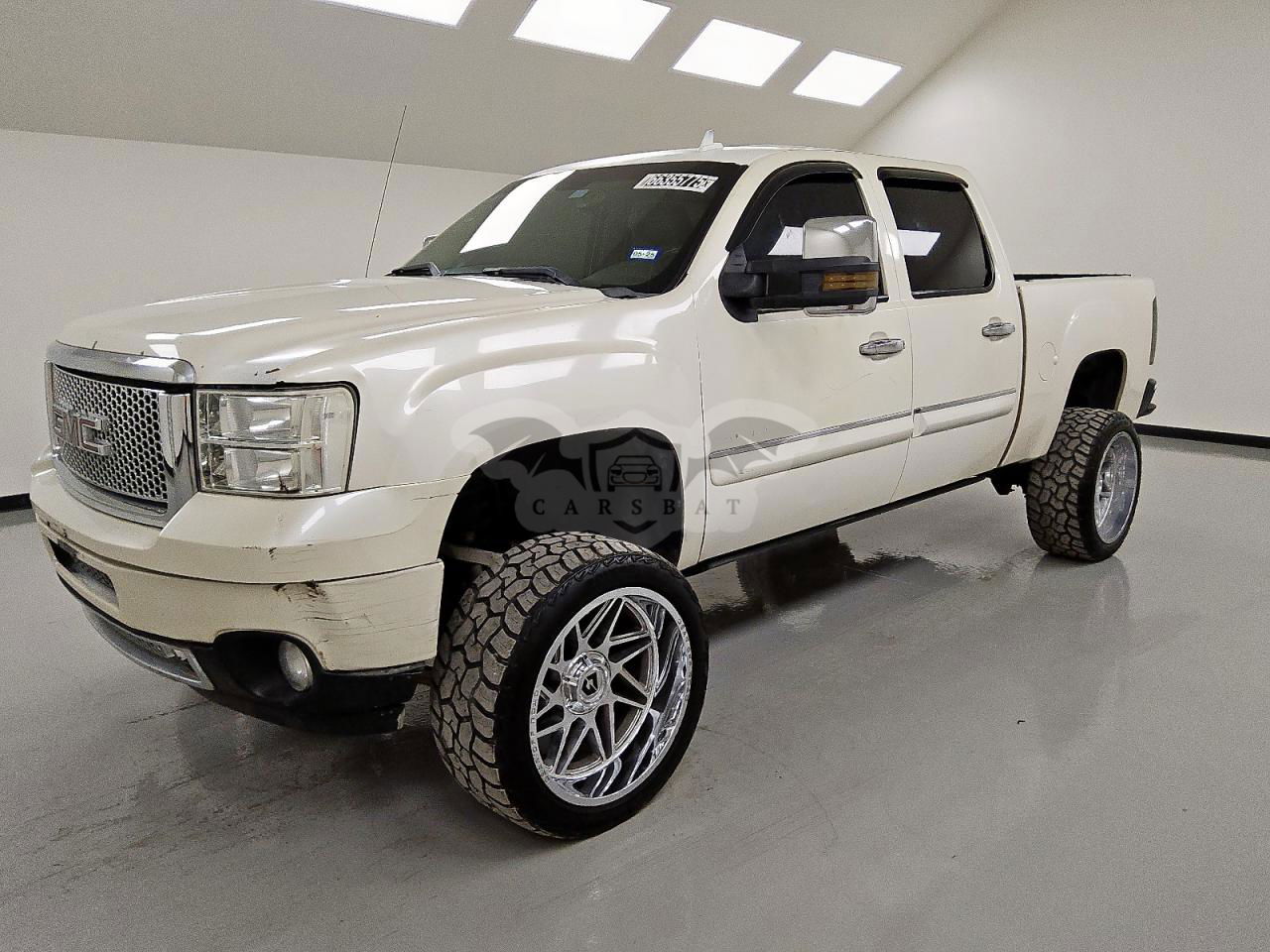 GMC Sierra K1500 DENALI 6.2L  8 2013