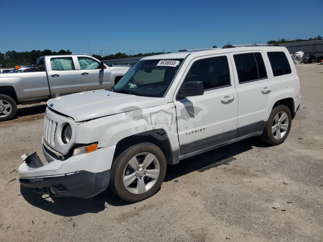 Jeep Patriot LATITUDE 2.4L  4 2011