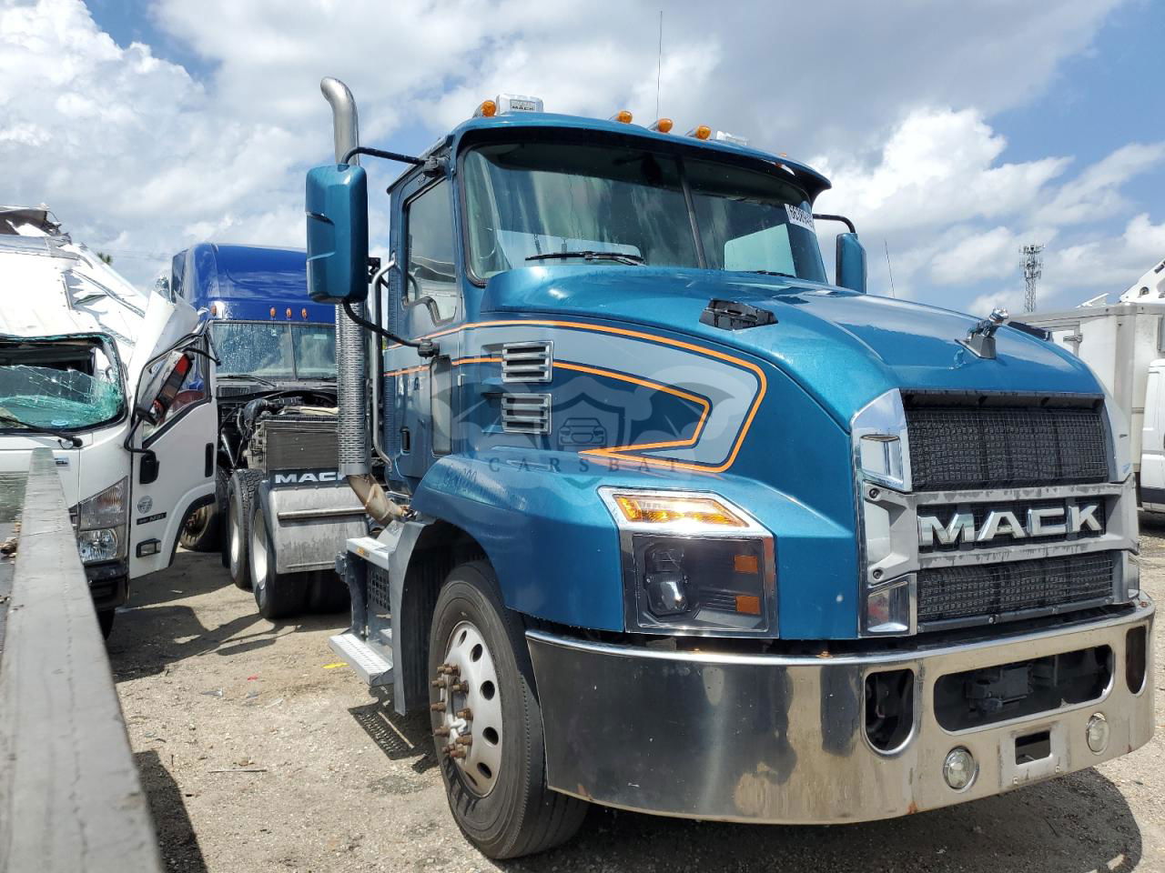 Mack Anthem 10.8L  6 2020
