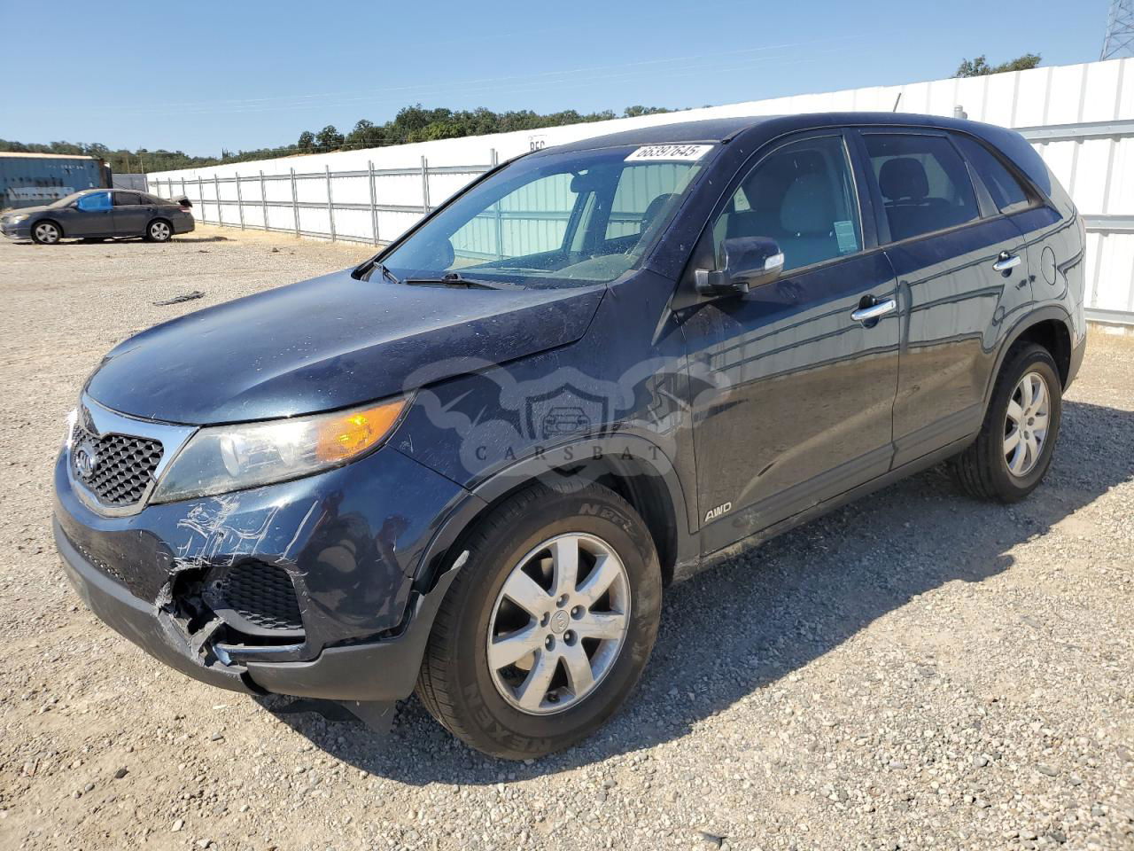 Kia Sorento LX 2.4L  4 2013