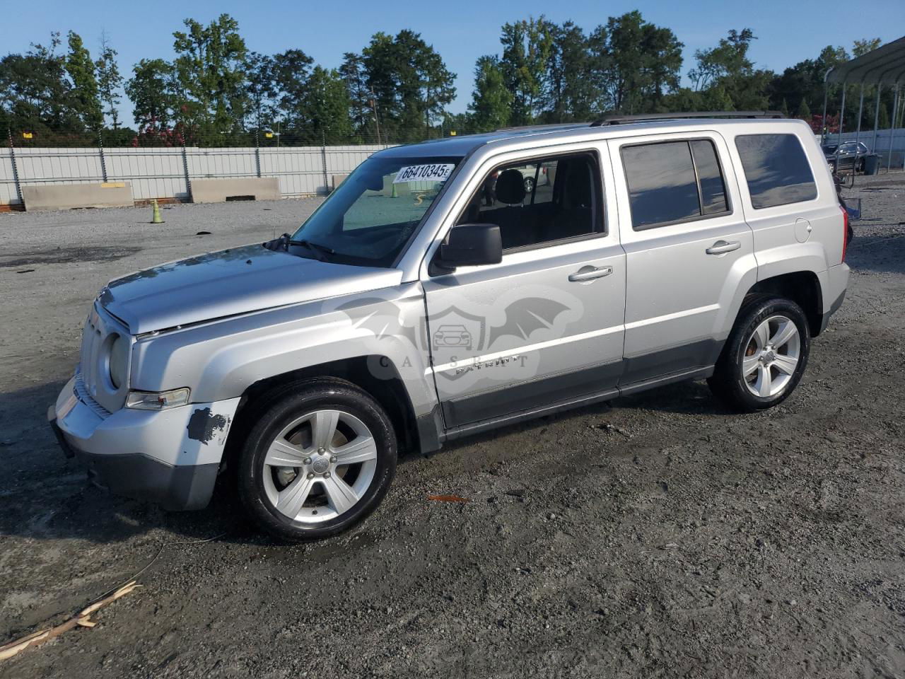 Jeep Patriot LATITUDE 2.0L  4 2013