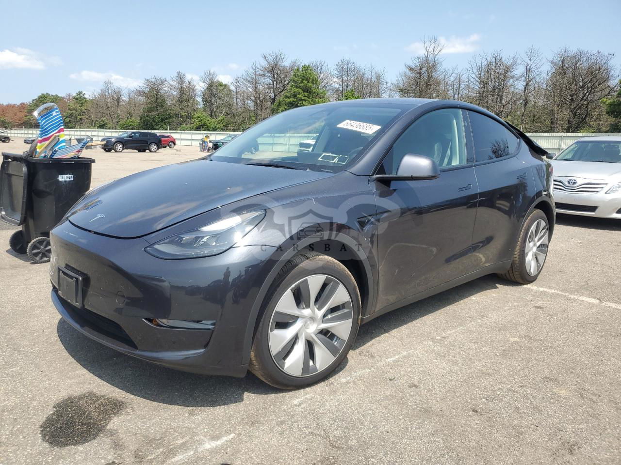 Tesla Model Y 2024