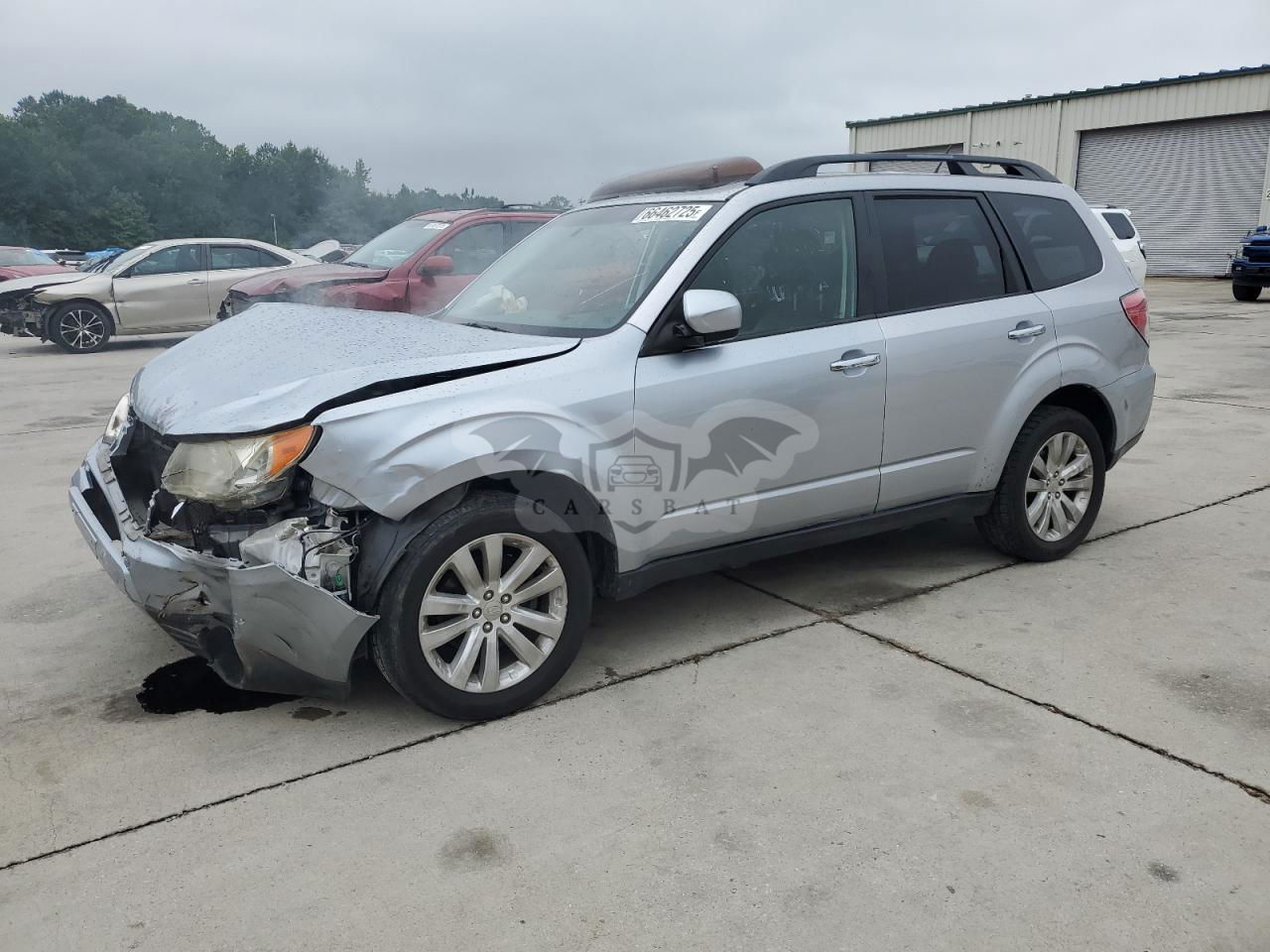 Subaru Forester LIMITED 2.5L  4 2012