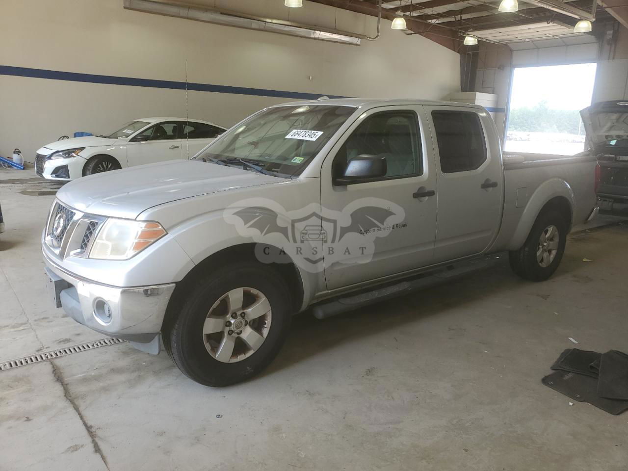 Nissan Frontier SV 4.0L  6 2011