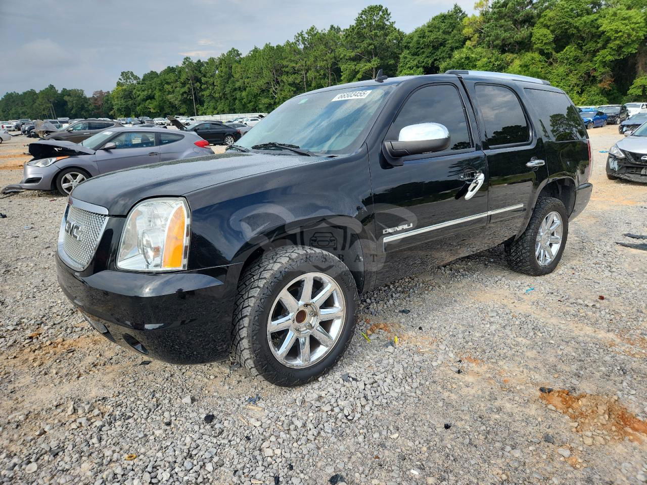 GMC Yukon DENALI 6.2L  8 2010