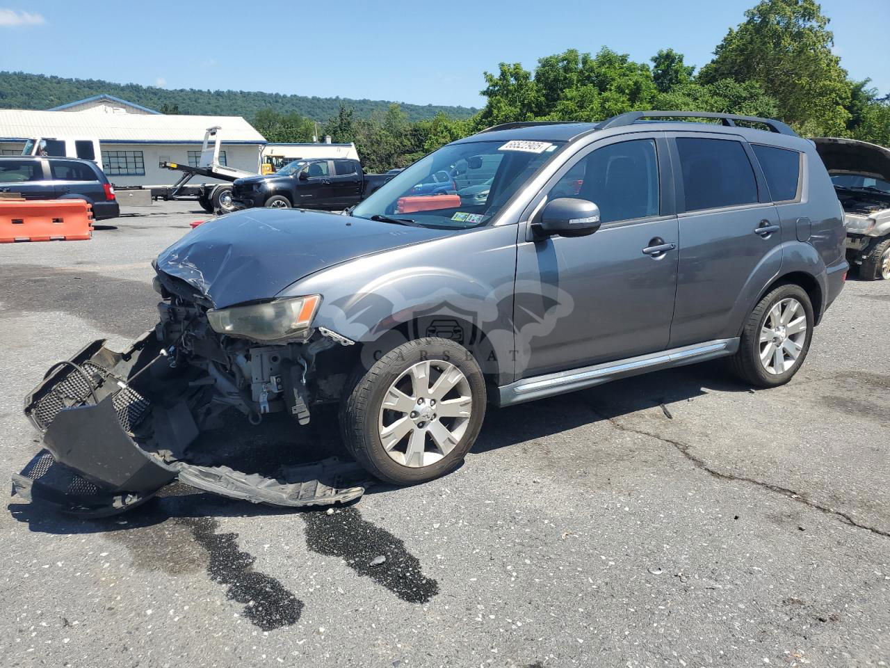 Mitsubishi Outlander SE 2.4L  4 2011