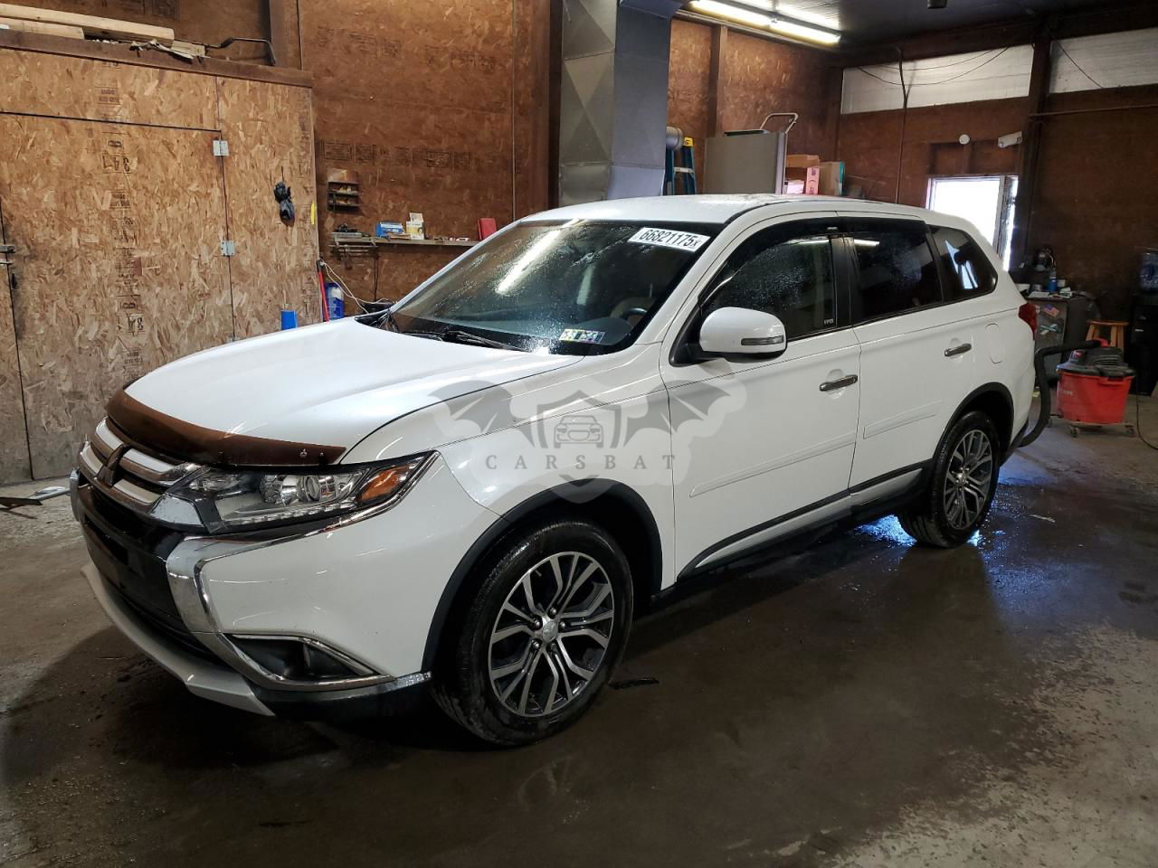 Mitsubishi Outlander SE 2.4L  4 2016
