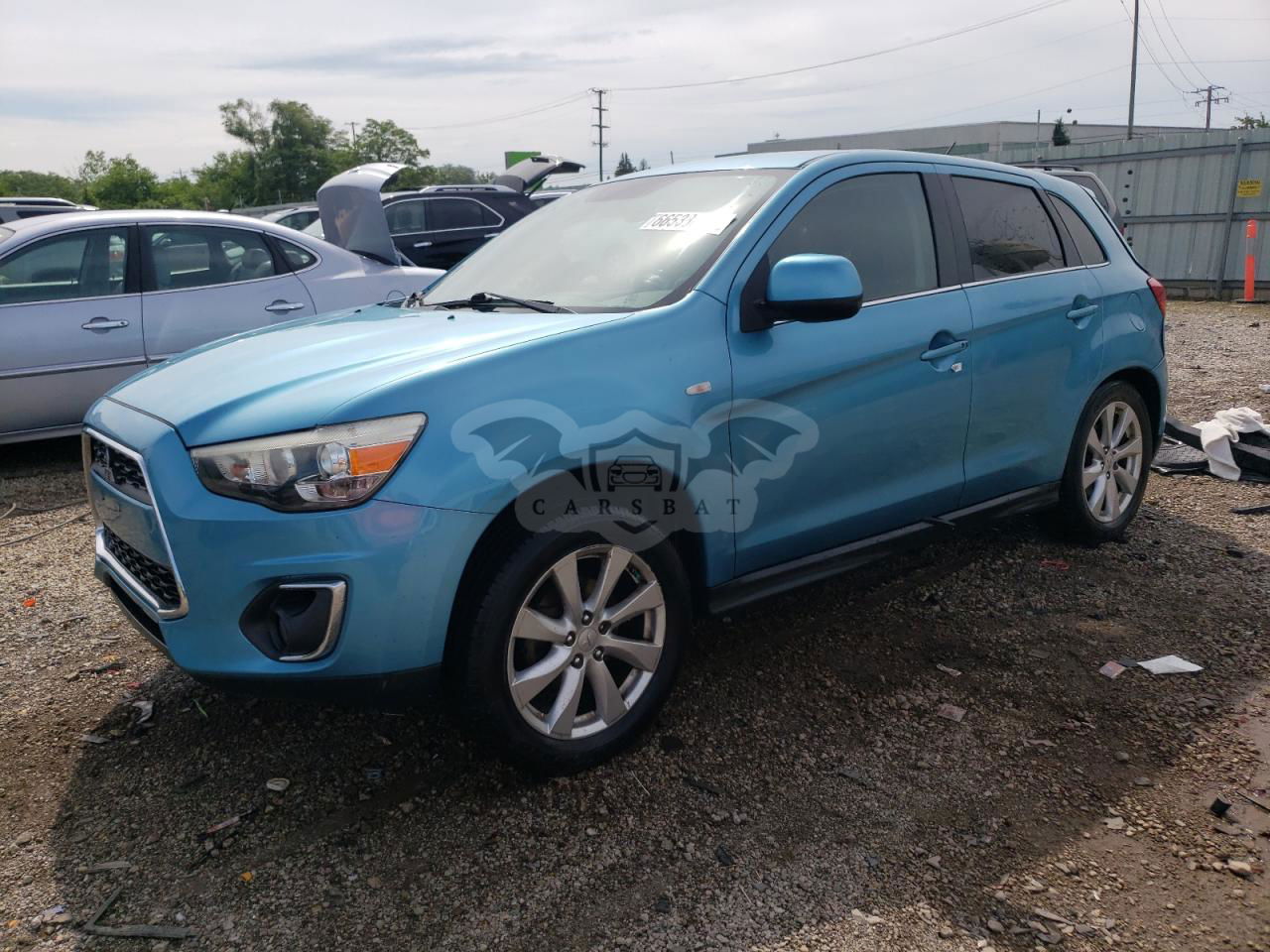 Mitsubishi Outlander SE 2.0L  4 2014
