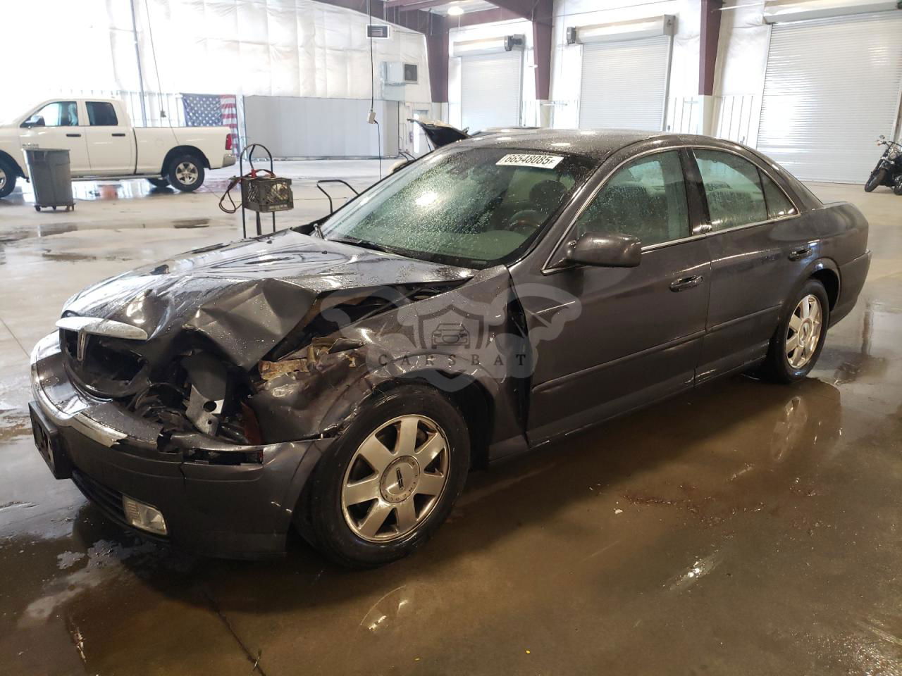 Lincoln LS 3.9L  8 2002