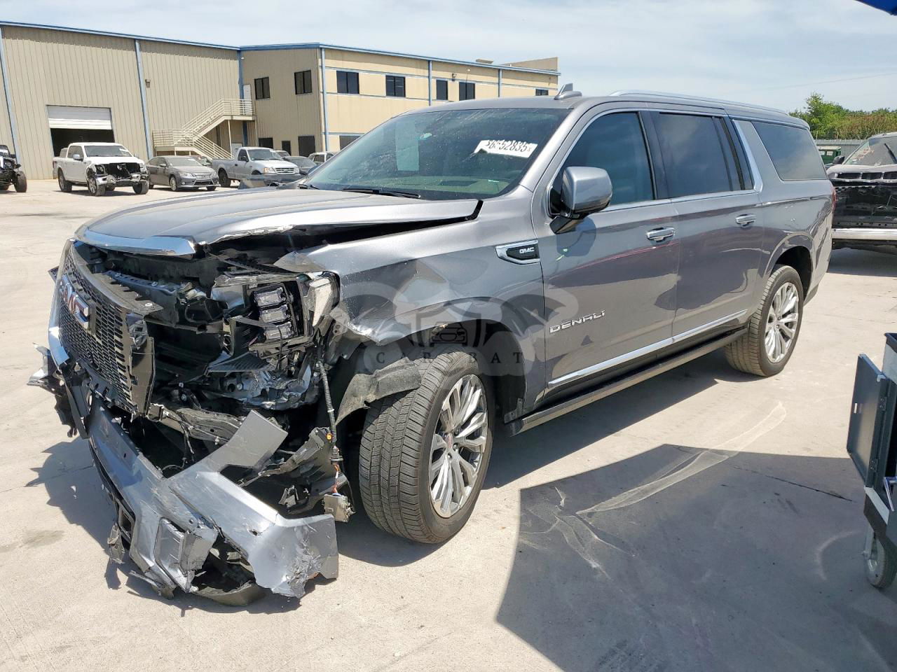 GMC Yukon DENALI 6.2L  8 2021