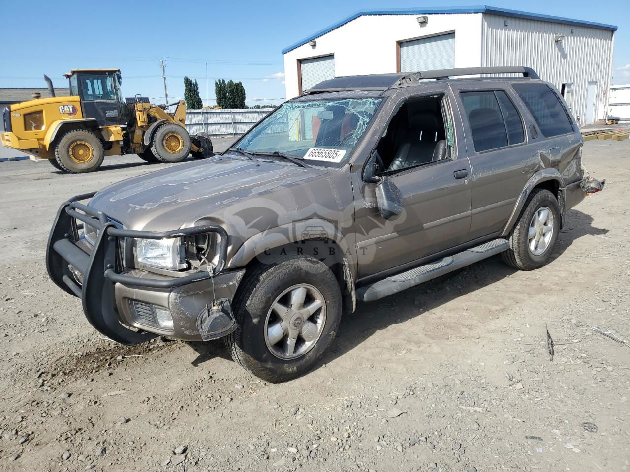Nissan Pathfinder LE 3.5L  6 2002