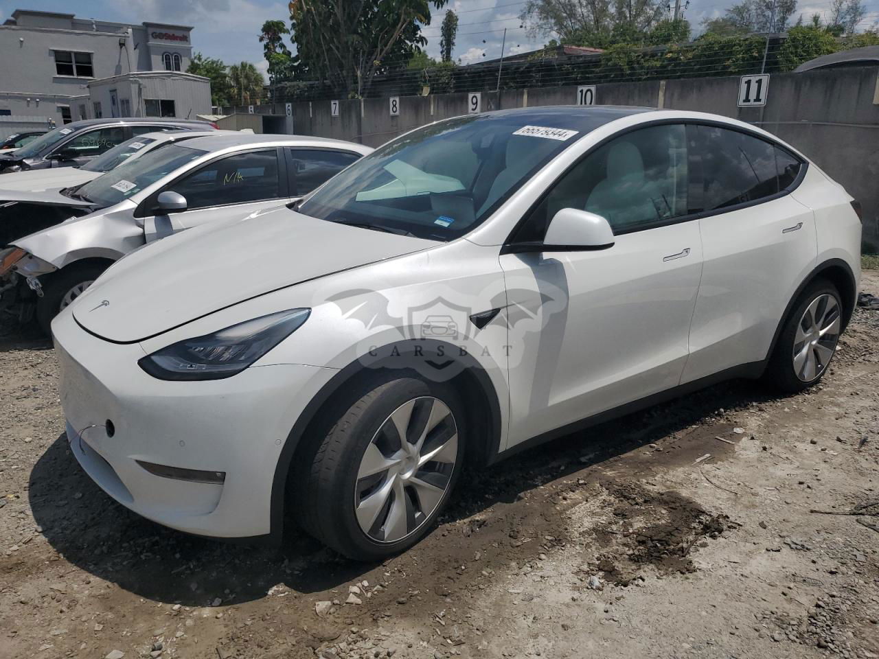 Tesla Model Y 2021