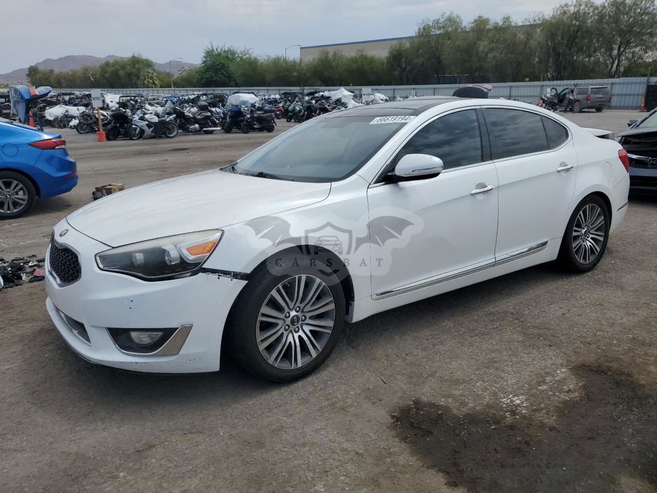 Kia Cadenza PREMIUM 3.3L  6 2015