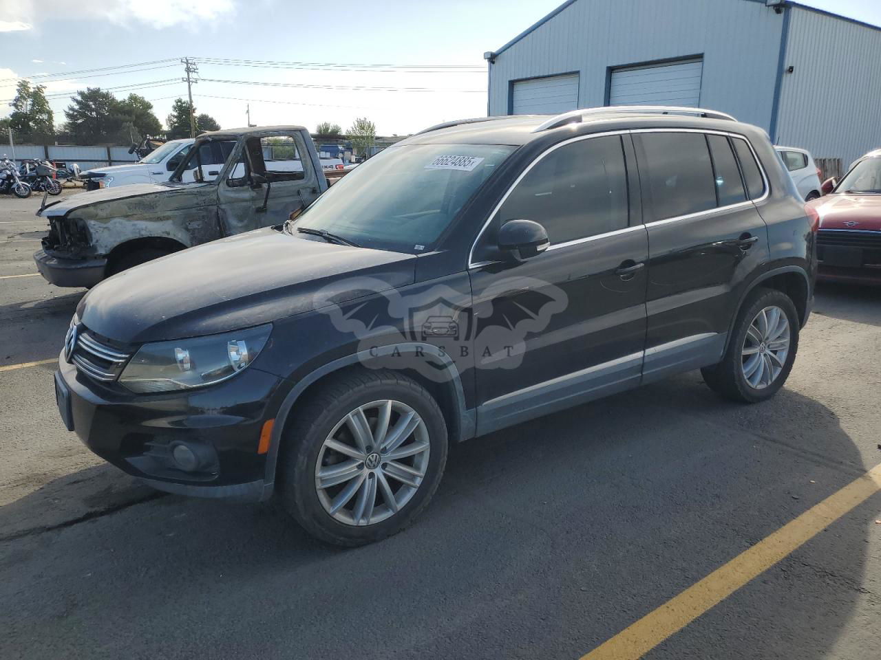 Volkswagen Tiguan S 2.0L  4 2012