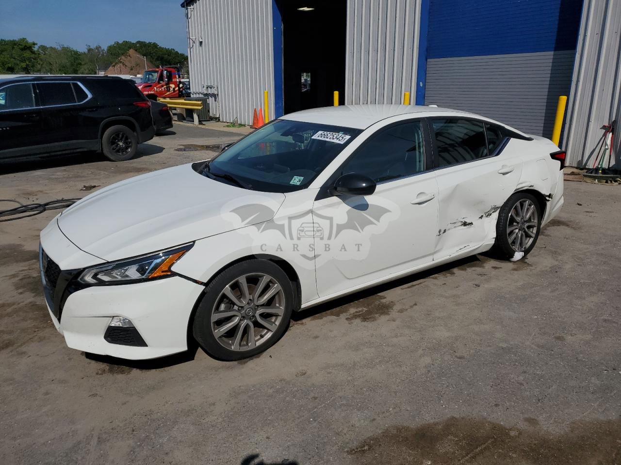 Nissan Altima SR 2.5L  4 2021
