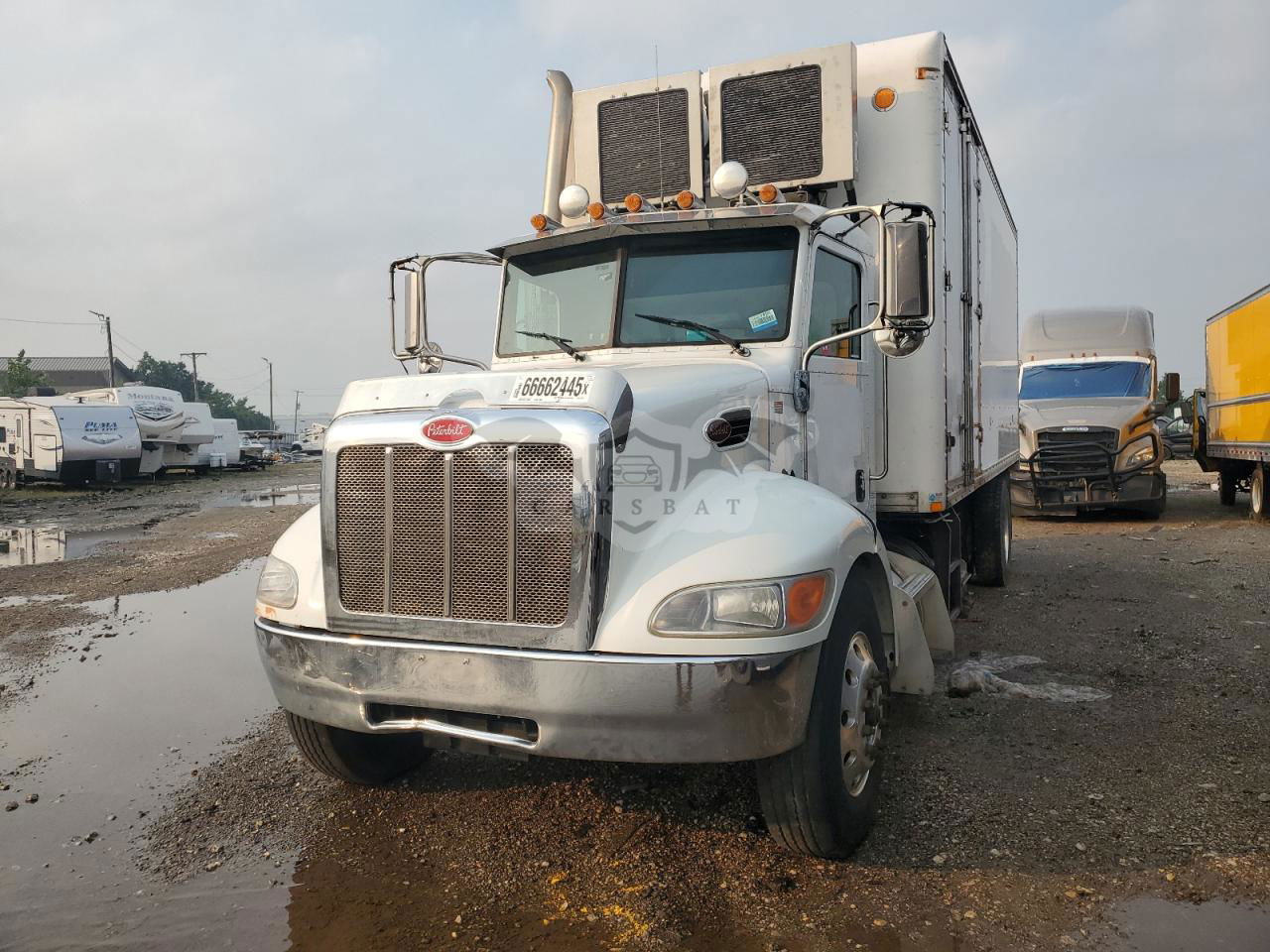 Peterbilt 330/337/348 8.9L  6 2014