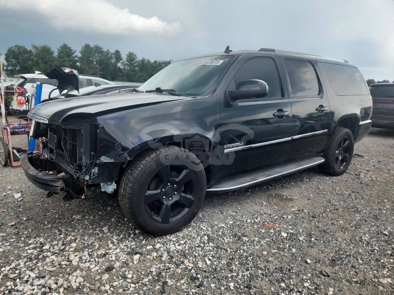 GMC Yukon DENALI 6.2L  8 2010