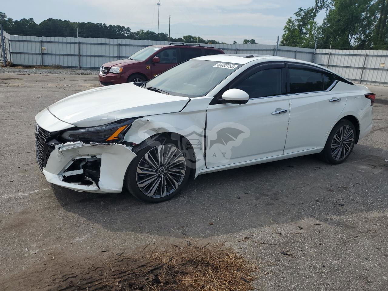 Nissan Altima SL 2.5L  4 2023