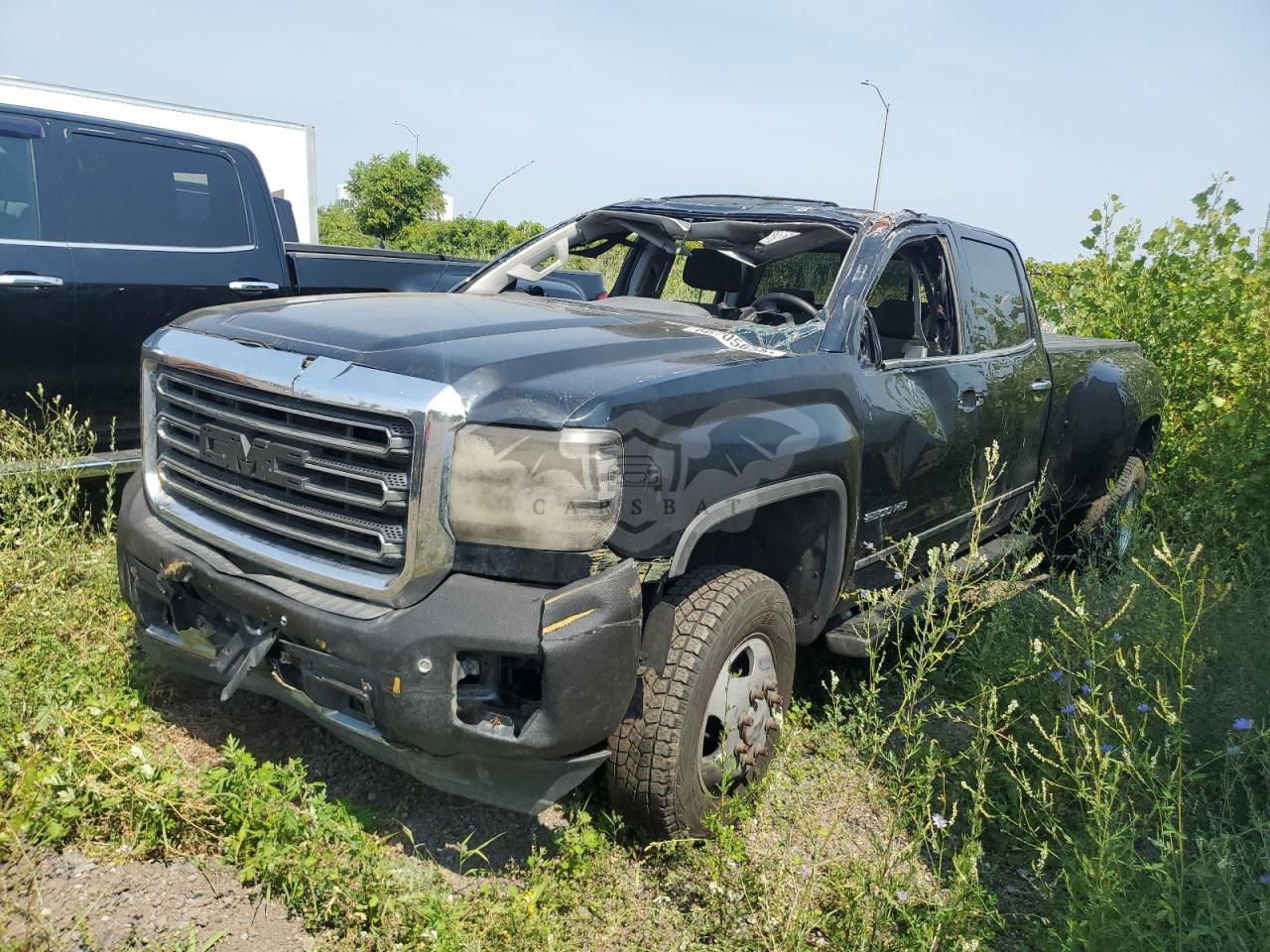 GMC Sierra K3500 DENALI 6.6L  8 2016
