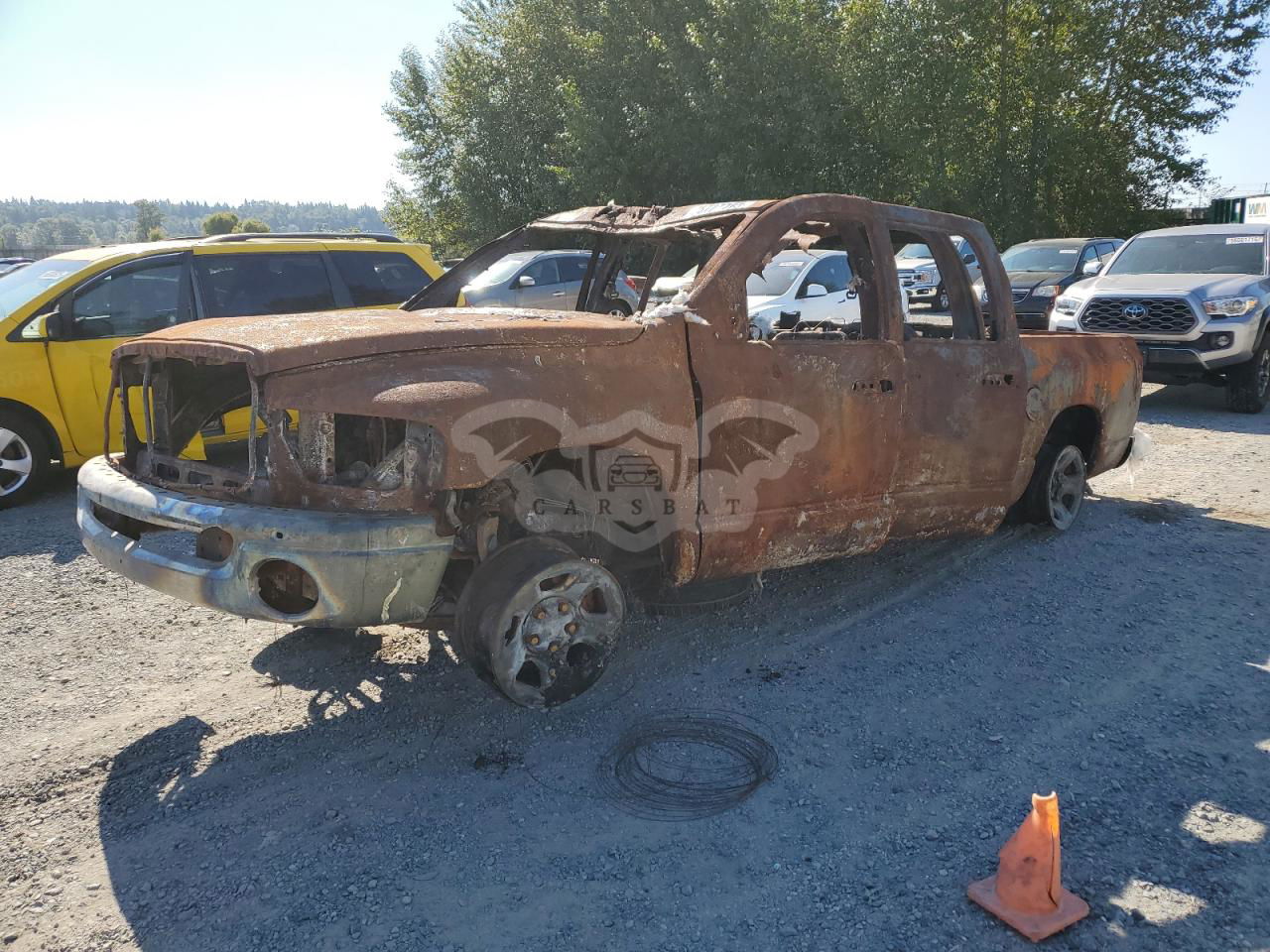 Dodge RAM 5.9L  8 2002