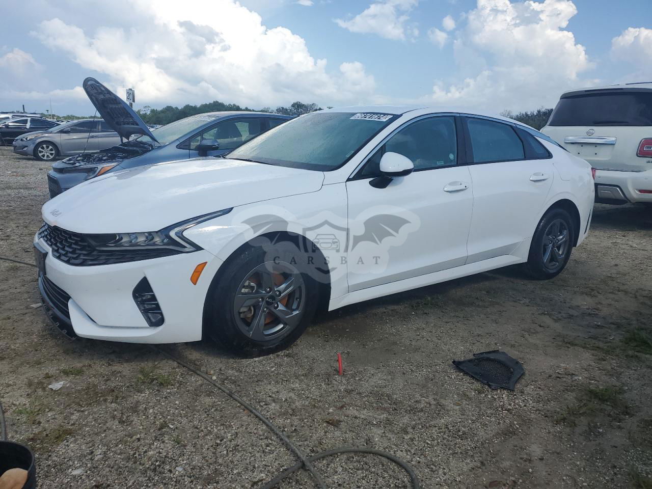 Kia K5 LXS 1.6L  4 2023