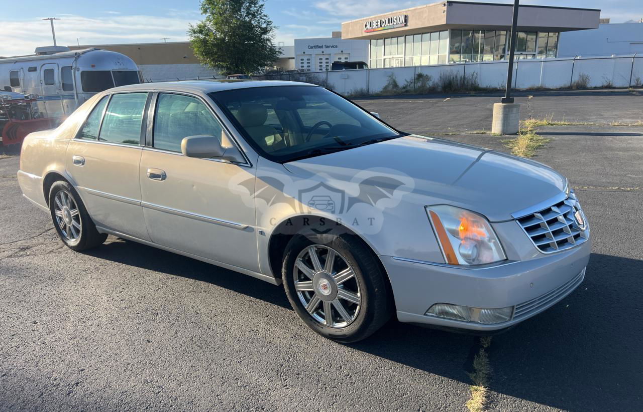 Cadillac DTS 4.6L  8 2008