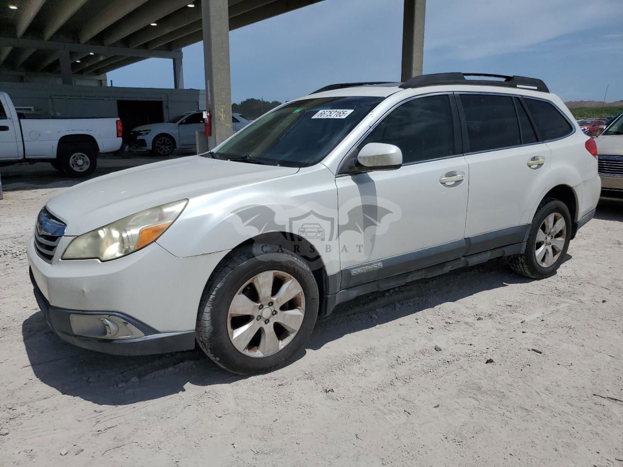 Subaru Outback 2.5I PREMIUM 2.5L  4 2011