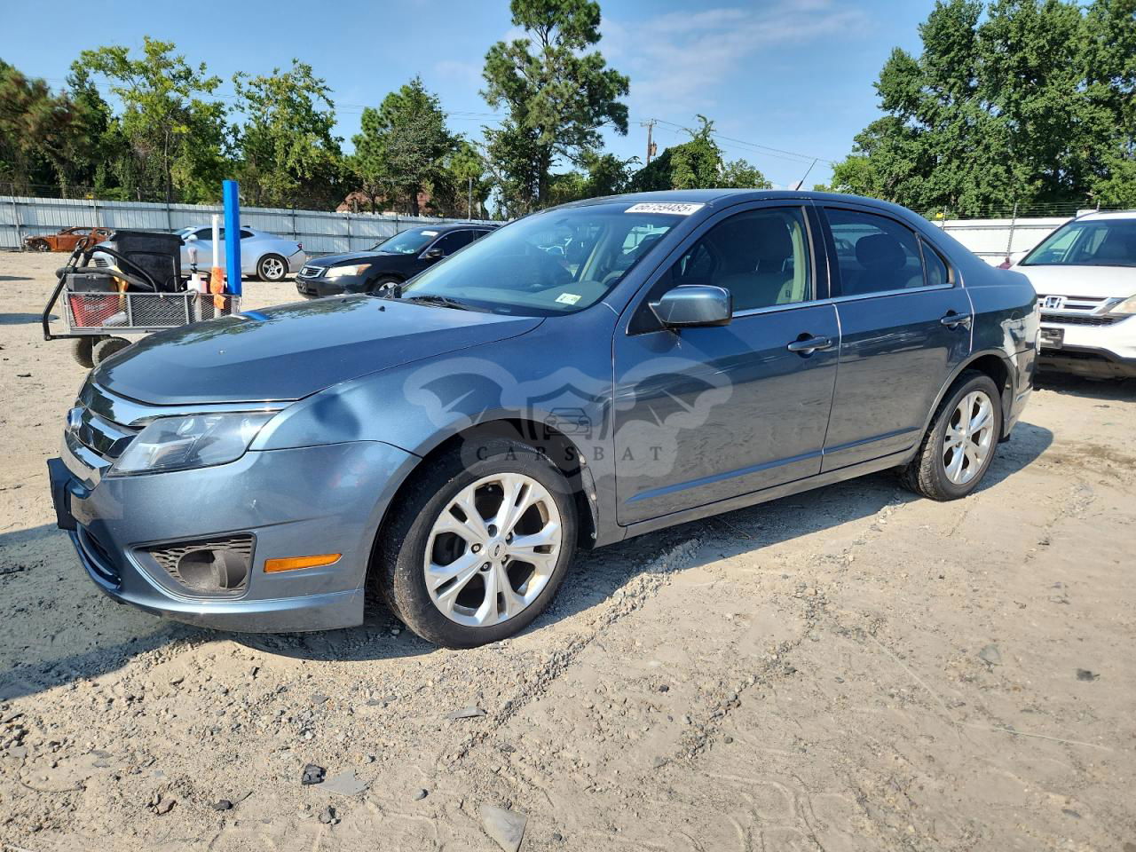 Ford Fusion SE 2.5L  4 2012
