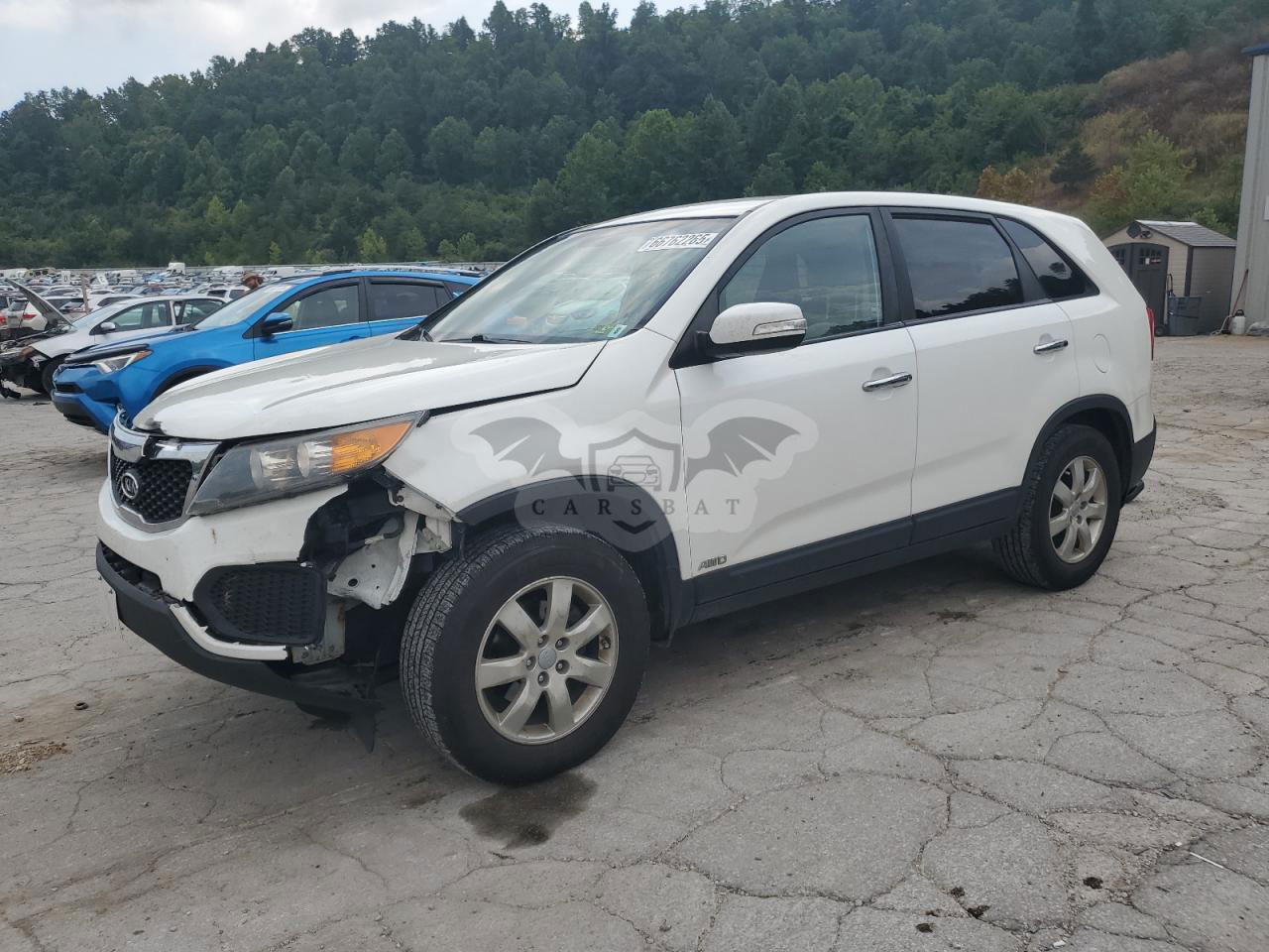 Kia Sorento LX 2.4L  4 2013