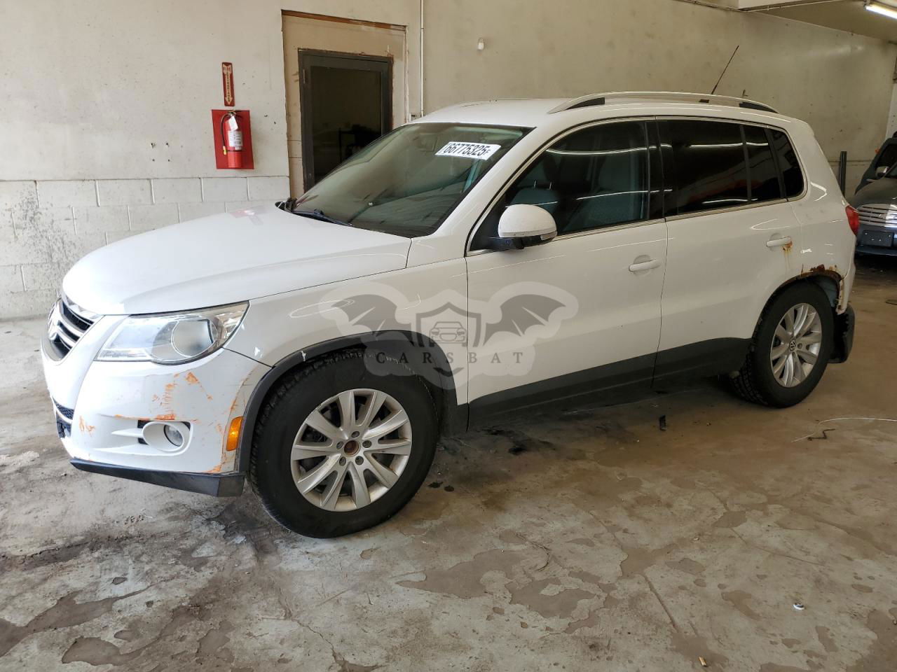 Volkswagen Tiguan SE 2.0L  4 2009