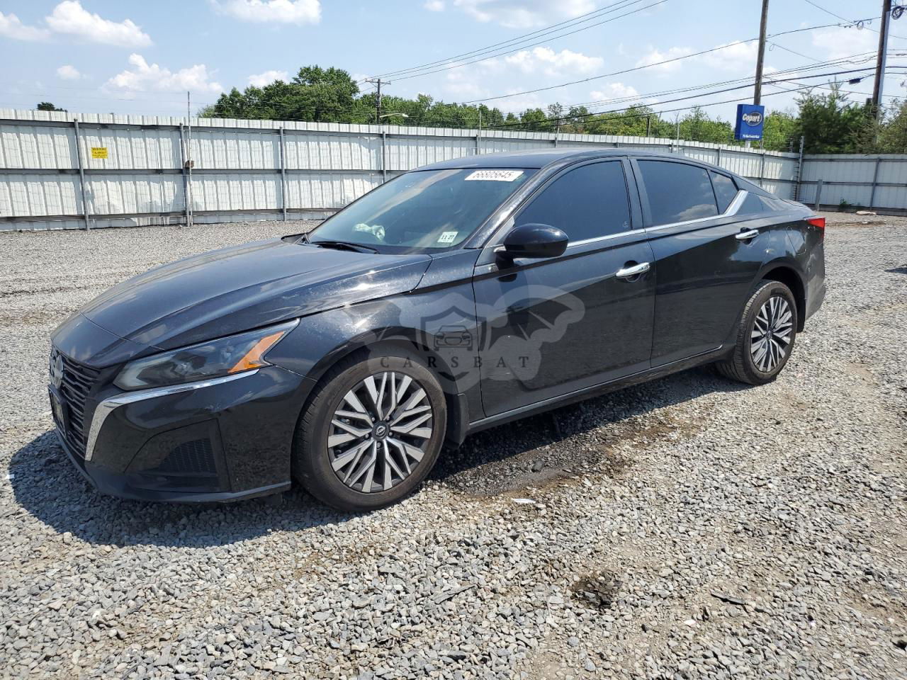 Nissan Altima SV 2.5L  4 2023