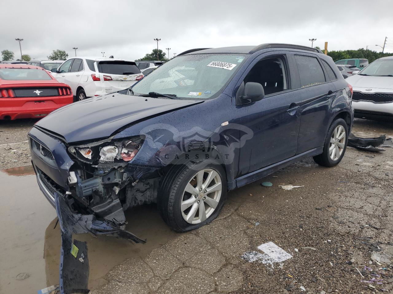 Mitsubishi Outlander SE 2.0L  4 2012