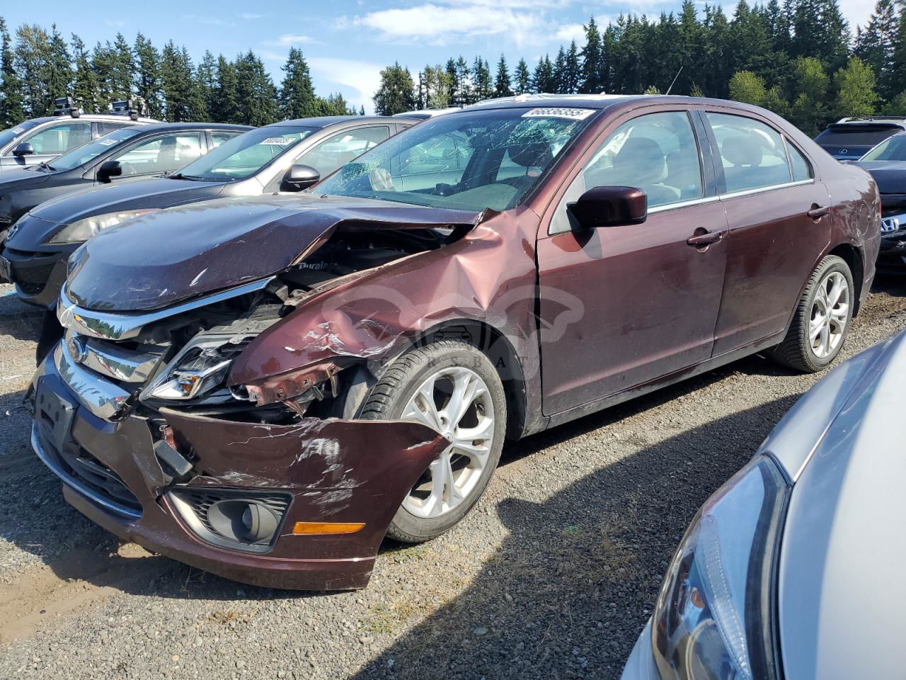 Ford Fusion SE 2.5L  4 2012