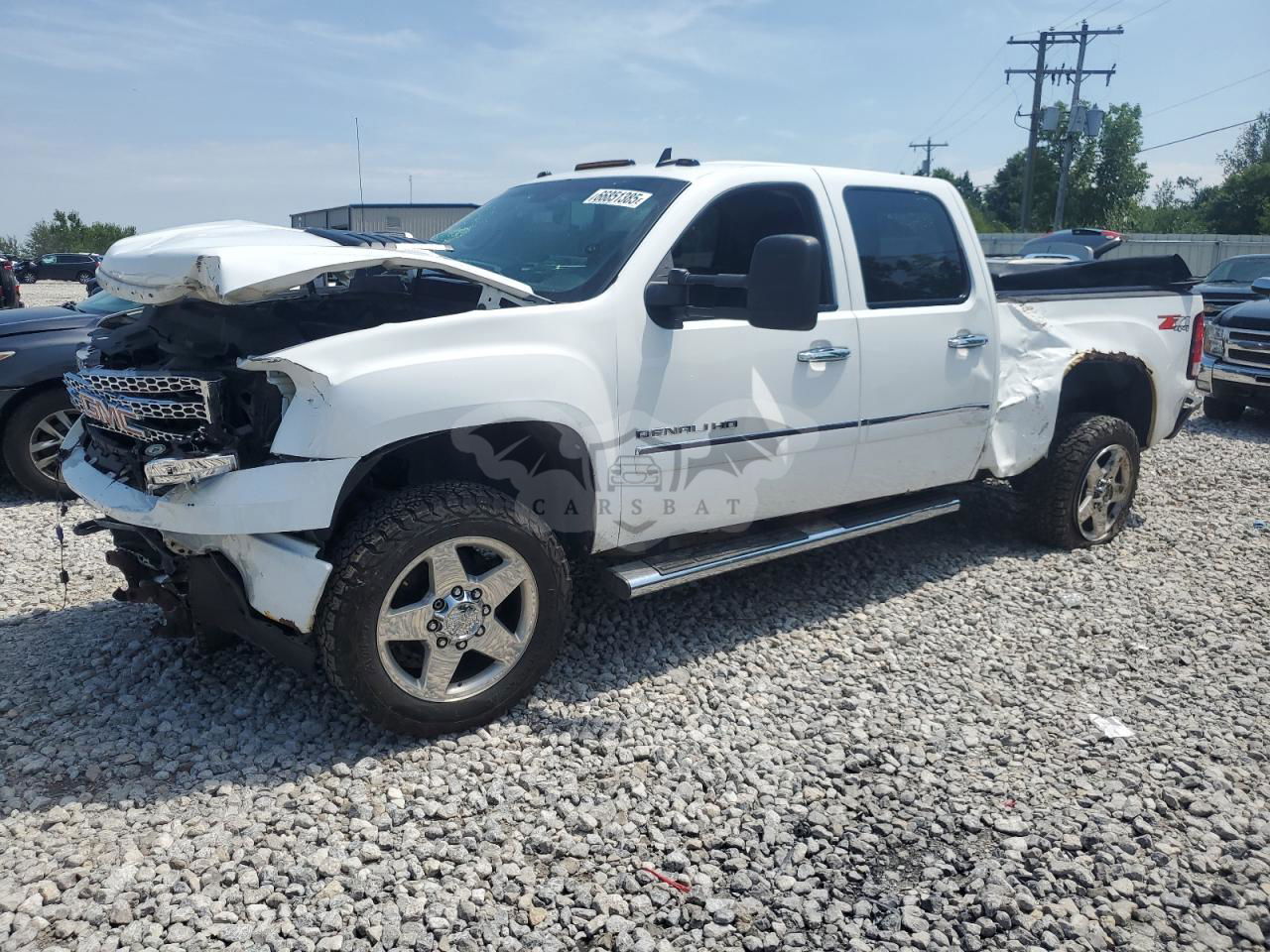 GMC Sierra K2500 DENALI 6.0L  8 2011