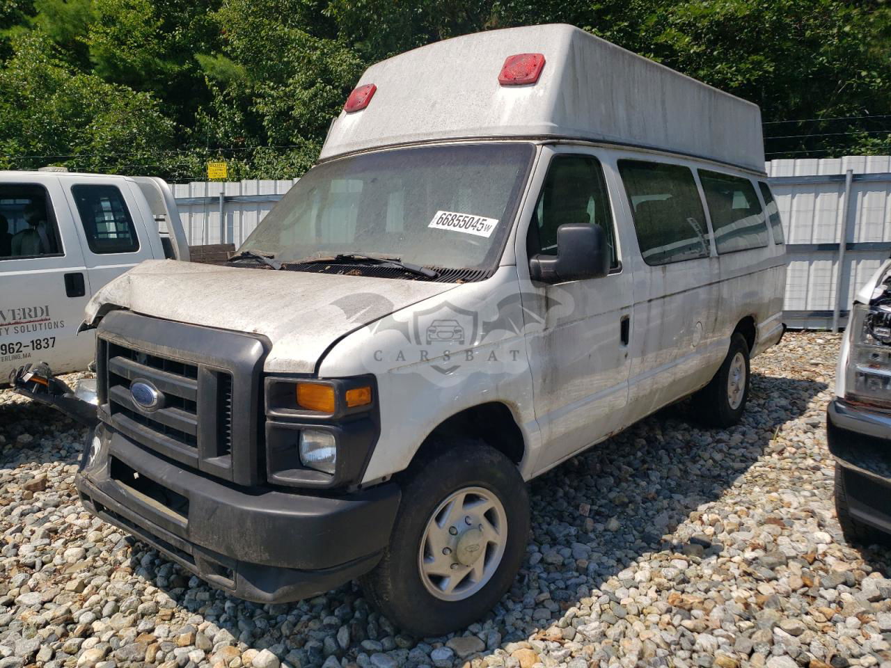 Ford Econoline E350 SUPER DUTY VAN 5.4L  8 2009