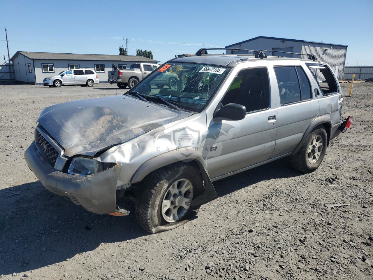 Nissan Pathfinder LE 3.3L  6 1999