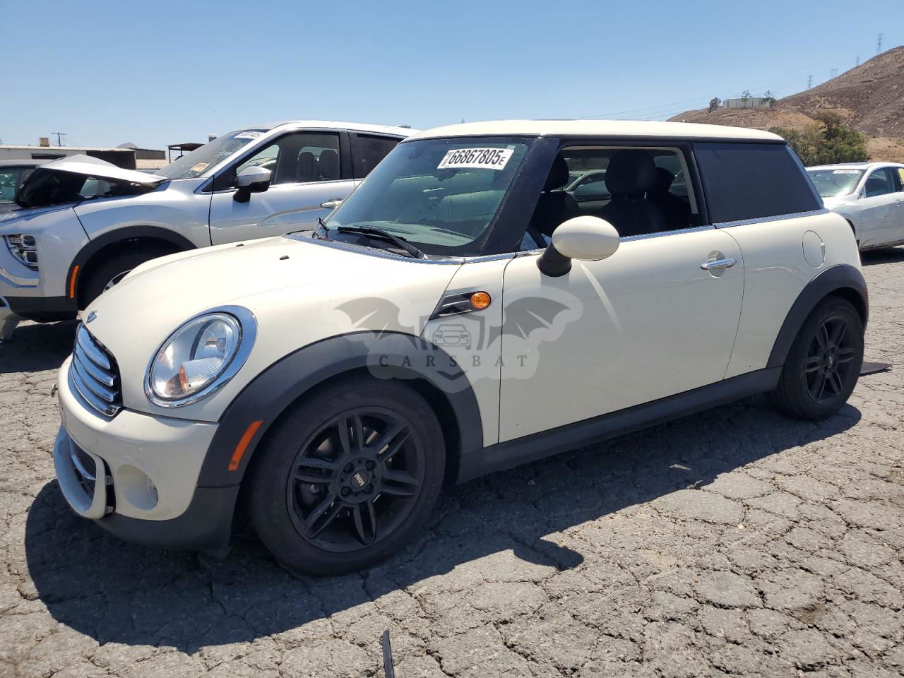 Mini Cooper 1.6L  4 2013