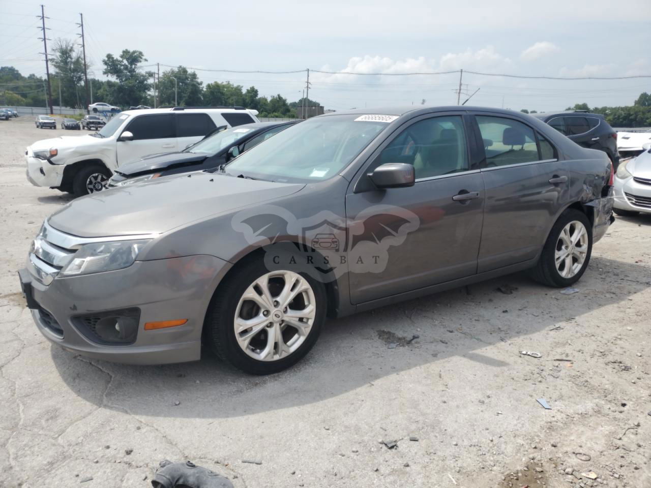 Ford Fusion SE 2.5L  4 2012