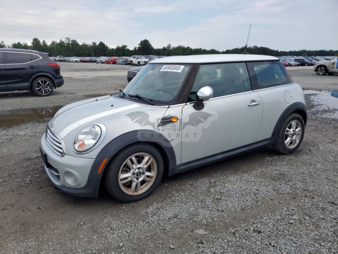Mini Cooper 1.6L  4 2012
