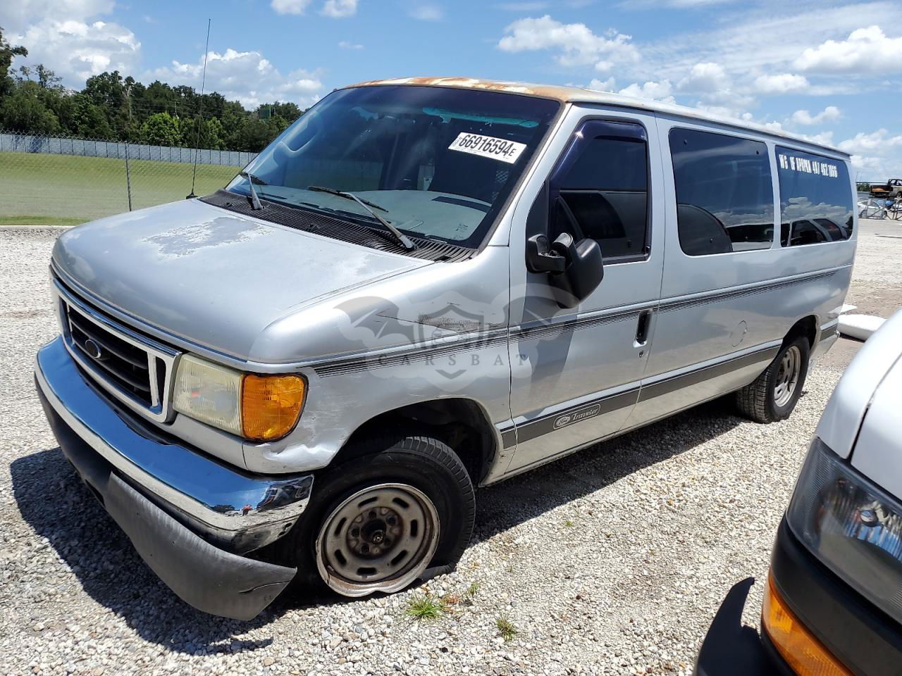 Ford Econoline E150 WAGON 5.4L  8 2005