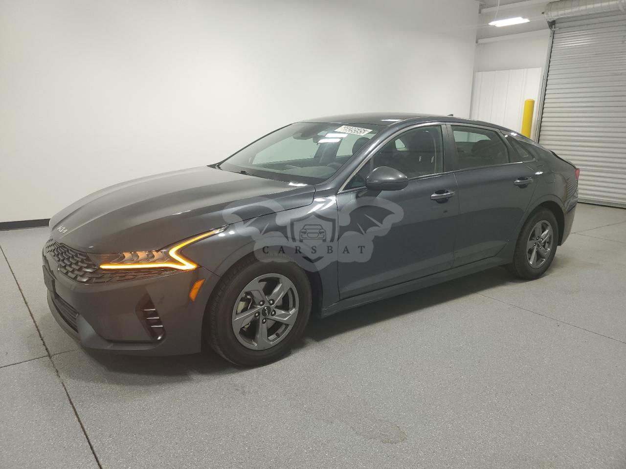 Kia K5 LXS 1.6L  4 2023
