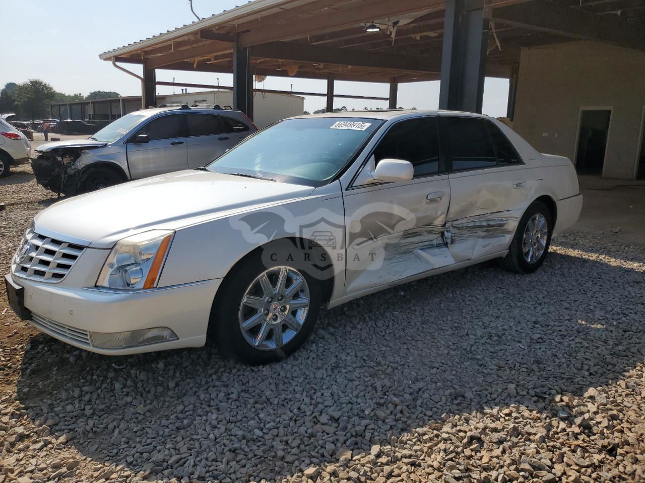 Cadillac DTS PREMIUM COLLECTION 4.6L  8 2011