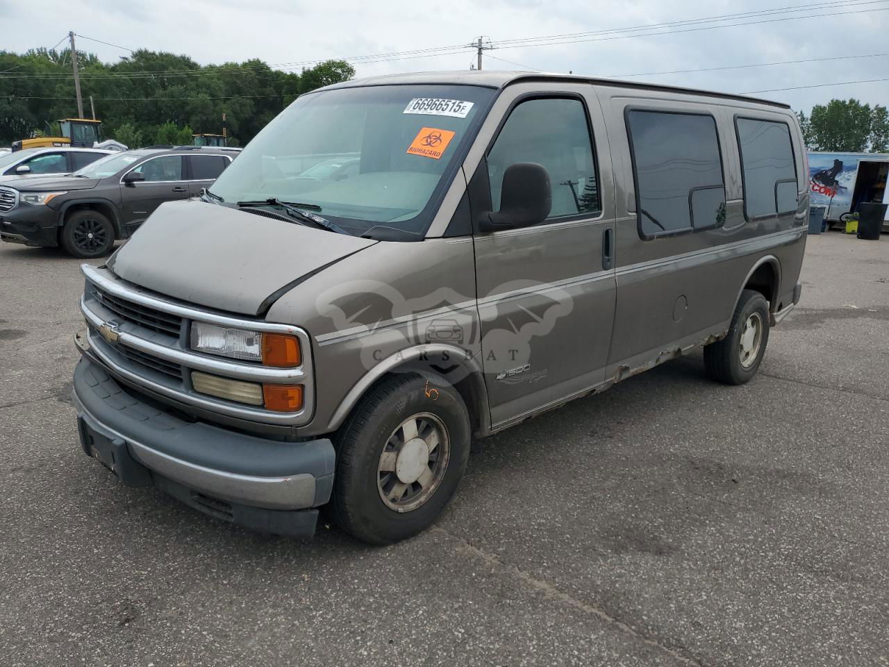 Chevrolet Express 5.7L  8 2000