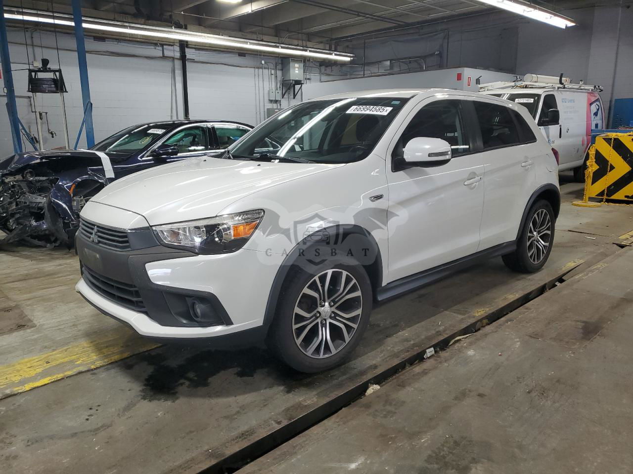 Mitsubishi Outlander ES 2.0L  4 2017