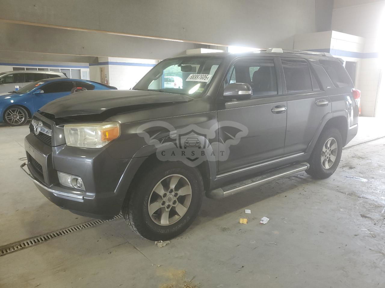 Toyota 4Runner SR5 4.0L  6 2011