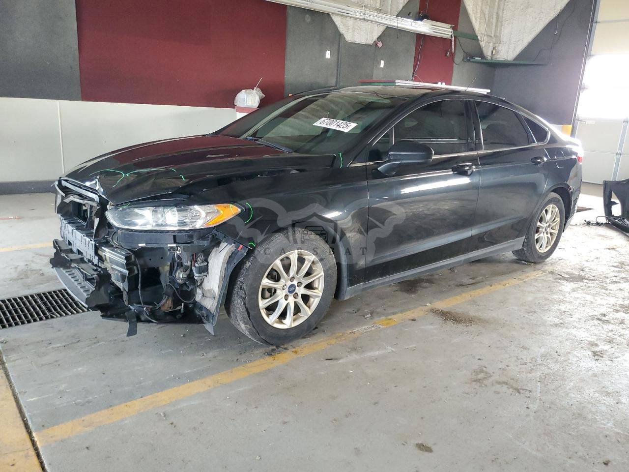 Ford Fusion S 2.5L  4 2015