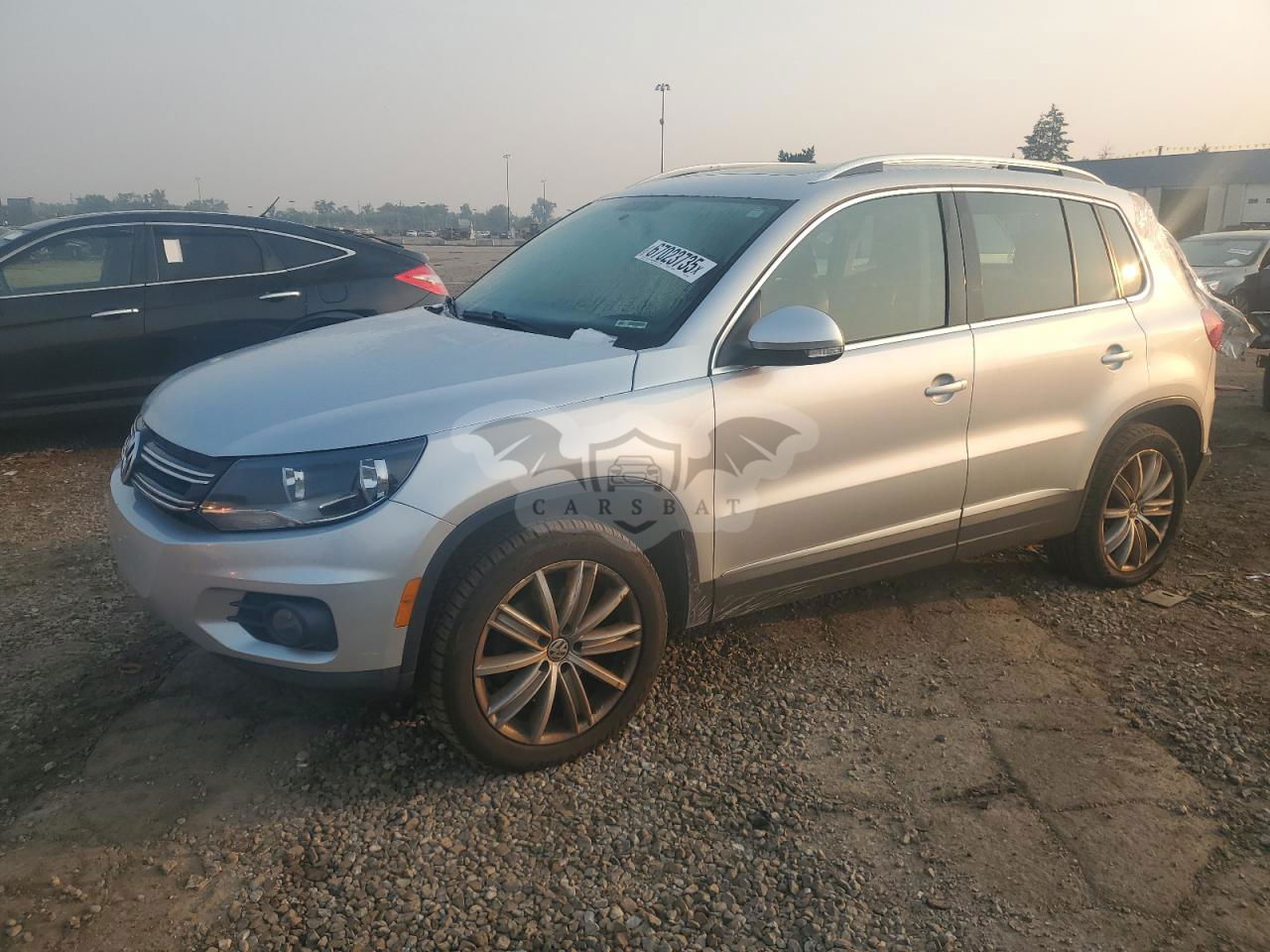 Volkswagen Tiguan S 2.0L  4 2013