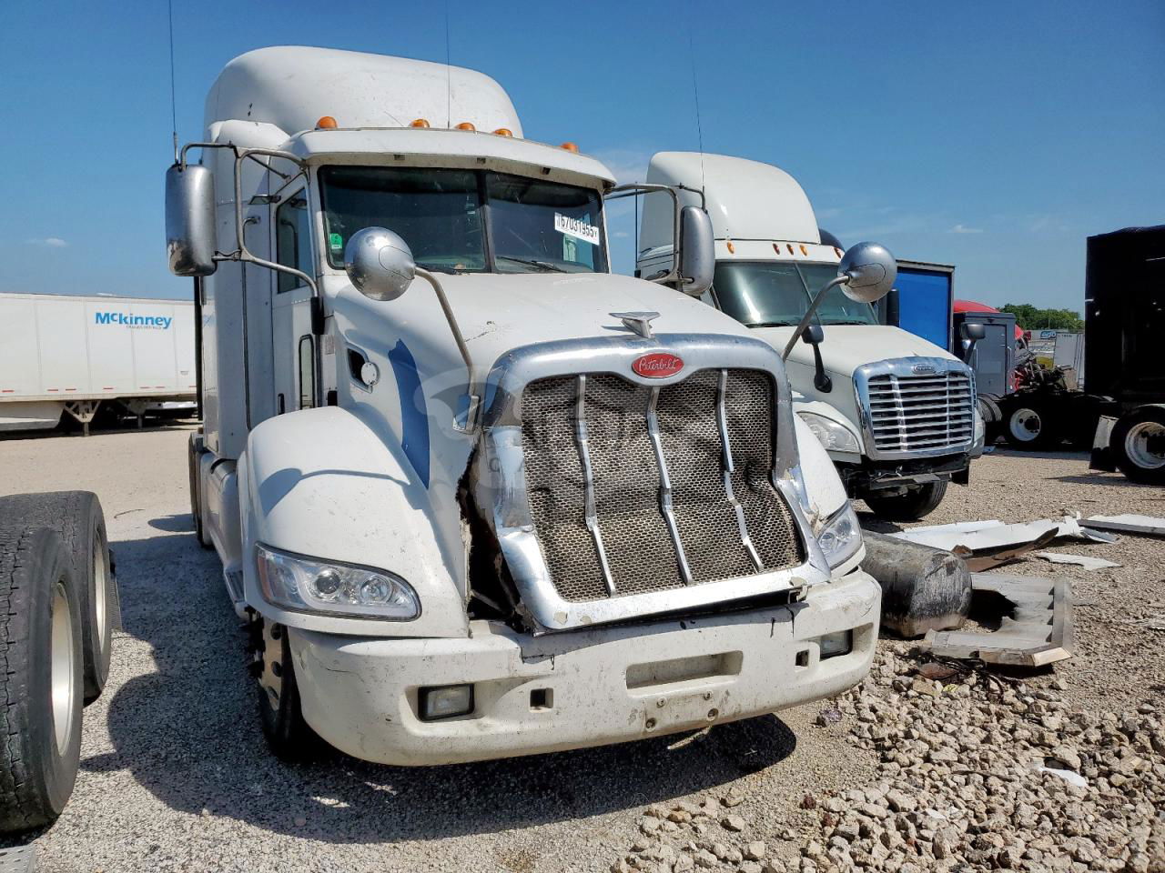 Peterbilt 386 15.0L  6 2011
