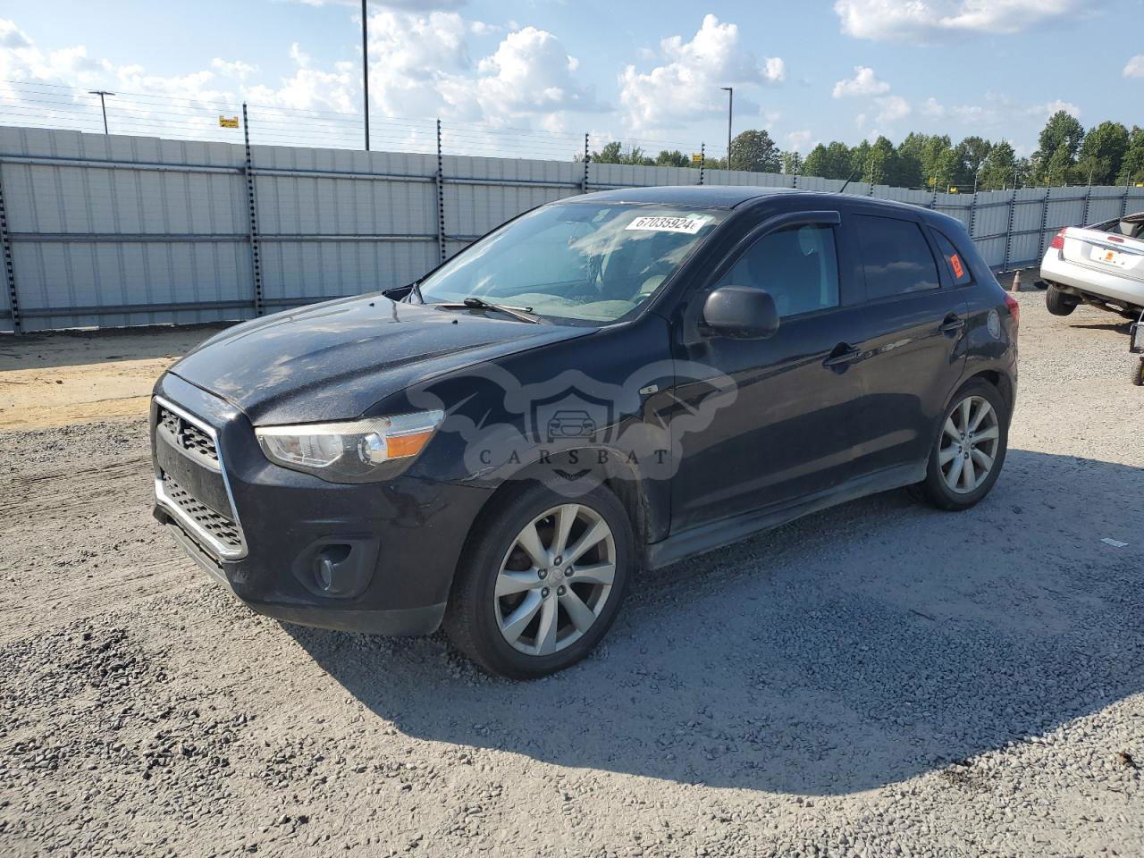 Mitsubishi Outlander ES 2.0L  4 2013